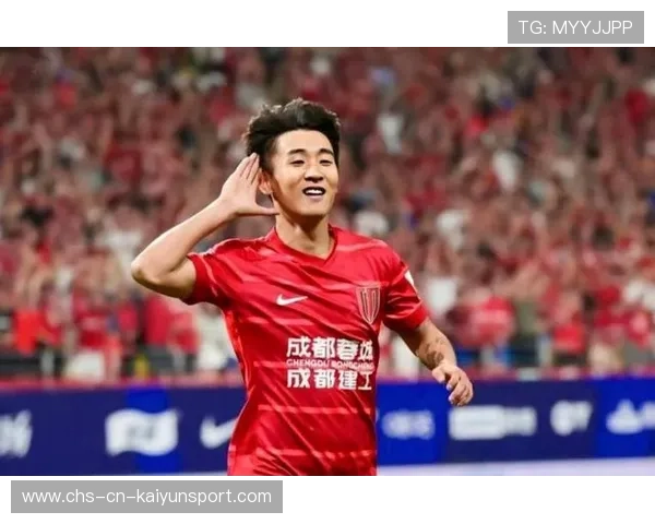 成都签下前五大联赛中场，俱乐部翻身仗在即