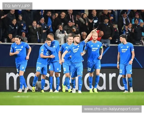 霍芬海姆前锋训练状态积极，全面备战新赛季